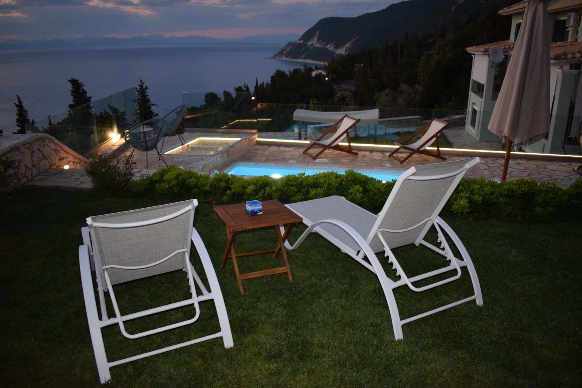 Villa Thetis With Private Pool Where The Sunsets Fade Away Agios Nikitas Exterior photo