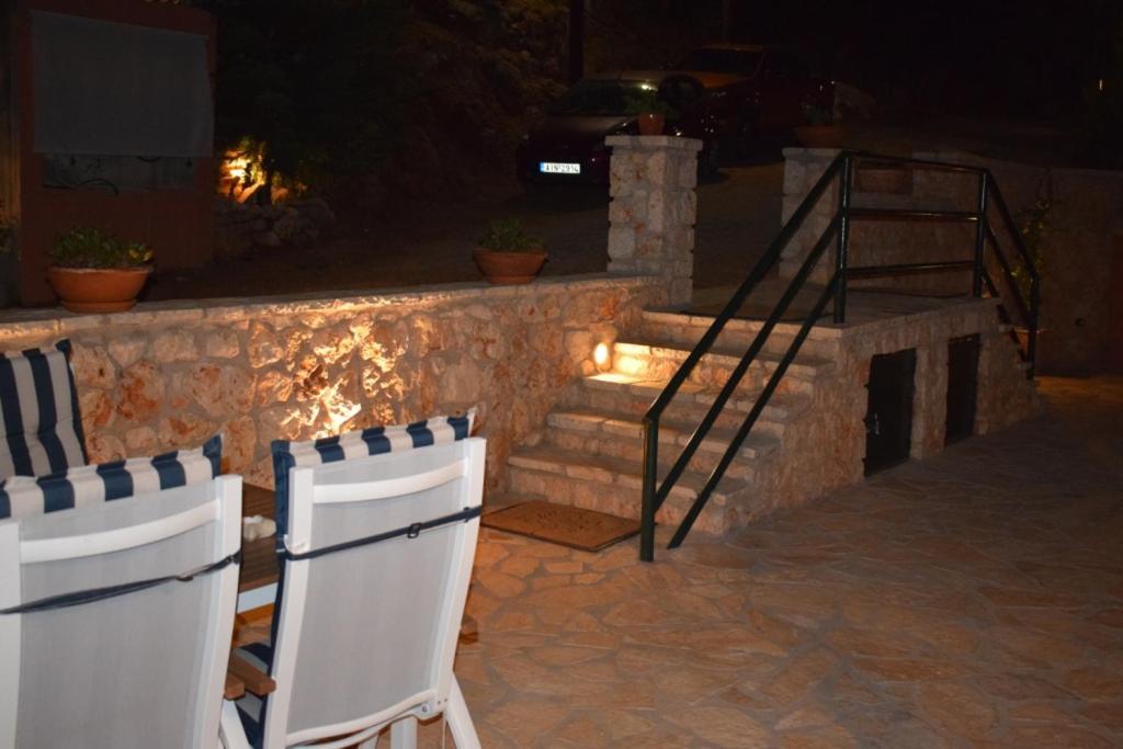 Villa Thetis With Private Pool Where The Sunsets Fade Away Agios Nikitas Exterior photo